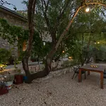 펜션 Olive Garden-pool, Privacy & Parking