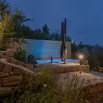 펜션 Olive Garden-pool, Privacy & Parking 마카르스카