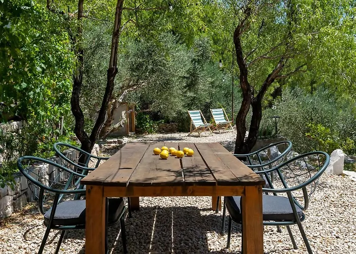 بيت للعطل Olive Garden-pool, Privacy & Parking ماكارسكا